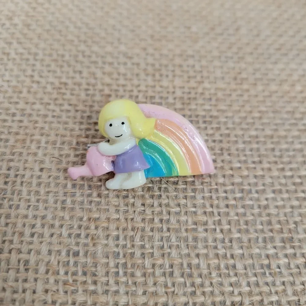 Vintage 80s pin